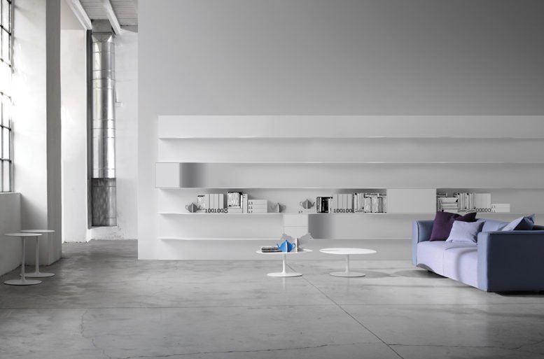 I pannelli sono in fibra di legno a media densità nelle finiture bianco o cemento.