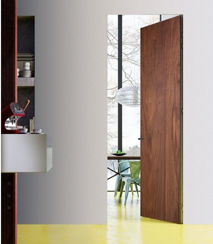 Versione in legno, materiale di qualità superiore, durevole e caloroso. 