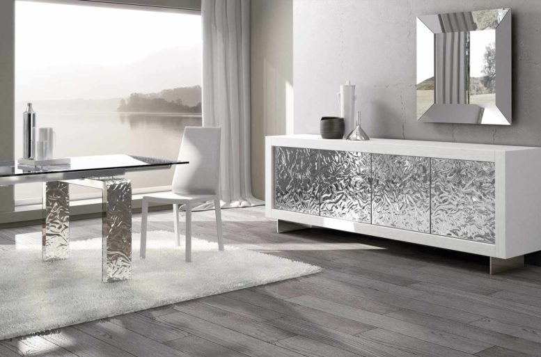 Anta Mito in acciaio martellato.