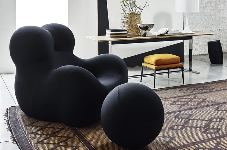 Questo progetto propone pezzi eterogenei e molto espressivi. Unica regola: sedute morbide, flessuose, confortevoli, ottime per il relax.
Poltrona Serie UP 2000 di Gaetano Pesce, pouf UP5_6, tavolino Mirto Indoor e Consolle Eileen